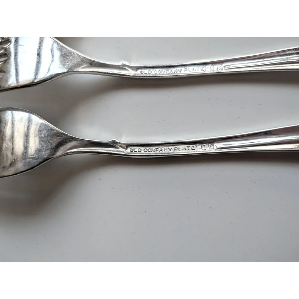 5 Old Company Plate Radiance Silverplate Dinner Forks Vintage IS MCM‎ 6.75